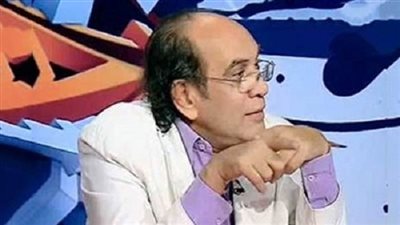 التحقيق في بلاغ يتهم صاحب محل بالتعدي على الفنان منير مكرم