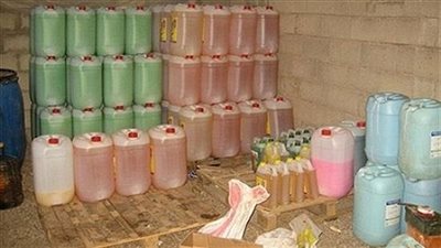 ضبط مصنع منظفات مجهولة المصدر بدار السلام