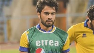 الإسماعيلي يفاوض عماد حمدي لتمديد تعاقده موسمين