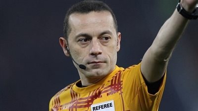 التركي شاكير حكما لموقعة ريـال مدريد ونابولي بـ