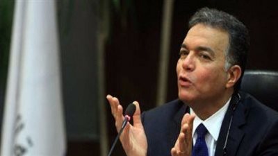 وزير النقل يزور الميناء والمنطقة اللوجستية الحرة بجبل علي