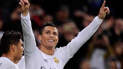 ريـال مدريد يتأهل لدور الـ8 بدوري الأبطال على حساب نابولي