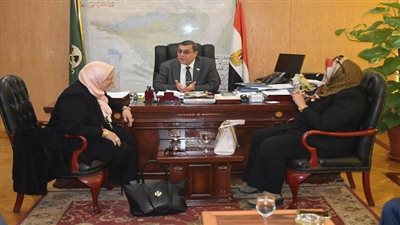 محافظ الفيوم يبحث مع لجنة الصحة بمجلس النواب الارتقاء بالمنظومة الصحية