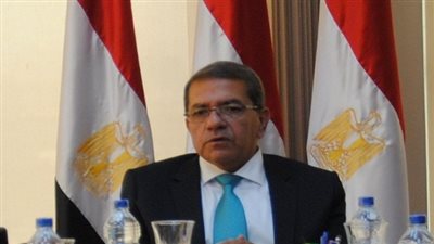 وزير المالية يرفع لـ