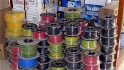 ضبط أدوات كهربائية مجهولة المصدر بمحل غير مرخص بالمعادى