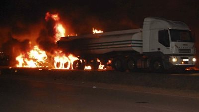 مقتل 13 على الأقل بانفجار شاحنة ملغومة جنوب بغداد