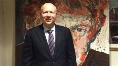 محلل إسرائيلي: مشاركة جرينبلاط بالقمة دليل اهتمام ترامب بحل الدولتين