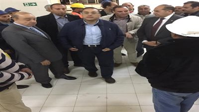 وزير الإسكان يُنهى زيارة الـ 12 ساعة لسوهاج بتفقد محطة مياه طما تمهيدا لافتتاحها