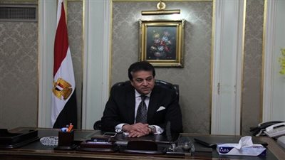 عبد الغفار: نستهدف مضاعفة اعداد الجامعات الخاصة لتغطي كامل القطر المصري