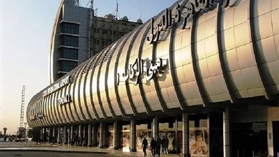 عودة رحلة جوية للقاهرة بعد تدهور حالة مصاب في تفجير كنسية طنطا