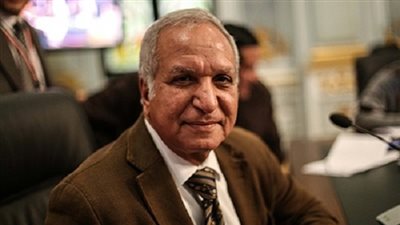 برلمانى: القطاع العام يتحكم فى 8% والقطاع الخاص يتحكم فى 92% من سوق الدواء فى مصر