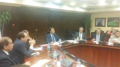 وزير النقل يتابع اعمال صيانة ونظافة وانارة الطريق الدائري