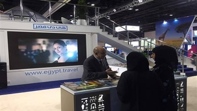 راشد في دبى: السوق العربى أحد أهم الأسواق المصدرة للسياحة إلى مصر