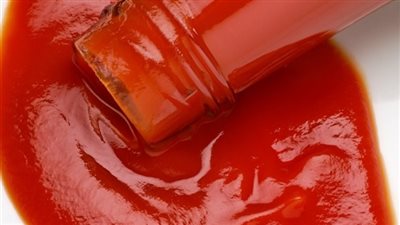 ضبط صاحب مصنع كاتشب به مواد مجهولة المصدر بأبو النمرس