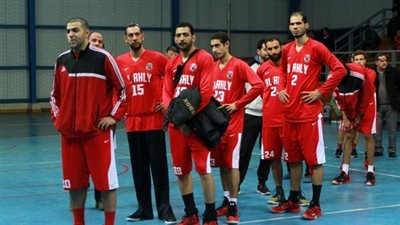 الأهلي يخسر أمام الجزيرة في دوري 