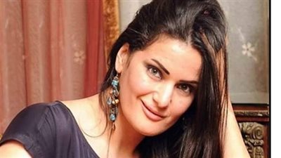 بالفيديو.. سما المصري تحتفل مع العمال بعيدهم في العاصمة الإدارية