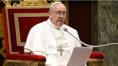 بالفيديو.. بابا الفاتيكان يستشهد بجمال كنيسة مصر خلال لقاء الكاثوليك في روما