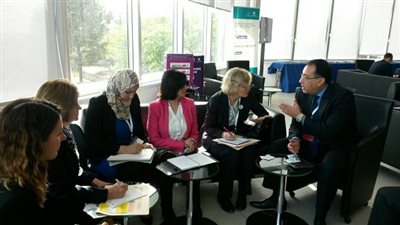 مدبولي: البنك الأوروبى لإعادة الإعمار والتنمية يوافق على تمويل مشروعات الصرف الصحى بـ84 قرية بالفيوم