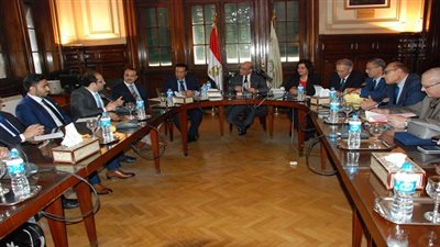 البنا يبحث زيادة فرص التبادل التجاري للحاصلات الزراعية مع وفد من الخبراء السعوديين