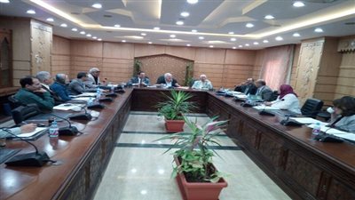 لجنة التعليم ببيت العائلة المصرية توجه بإعادة تشكيل لجان التعليم بالمحافظات