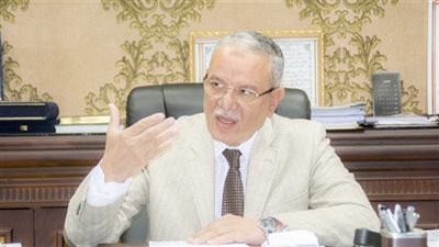 محافظ المنيا يكلف الجهات المعنية بالانتهاء من حصر تعديات الأراضي