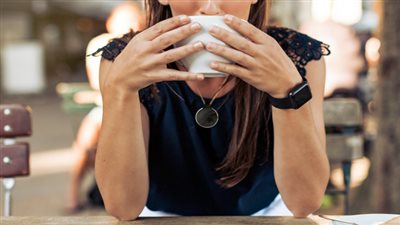 الهند تطور قلادة ذكية لحماية النساء من الاغتصاب