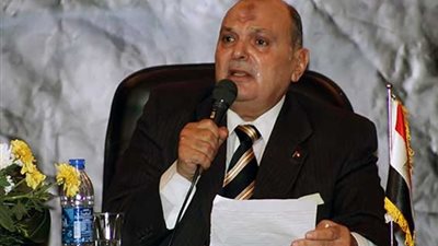 دفاع البرلمان: 3 خيارات أمام قطر بعد المقاطعة العربية