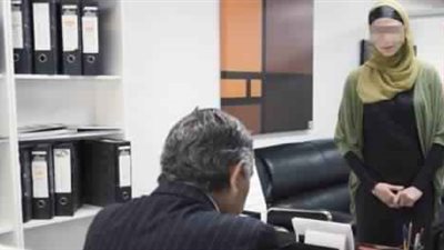 حرام أم مباح؟.. حكم الشرع في نظر الفتاة للاستاذ الجامعي أثناء الشرح