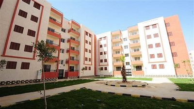 وزير الإسكان: الانتهاء من 20 ألف وحدة إسكان اجتماعى فى 16 محافظة