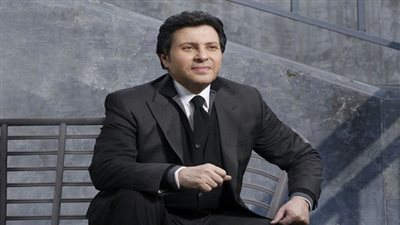 هاني شاكر يتبرع للنازحات واللاجئات العربيات