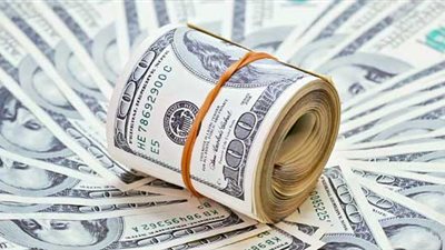 بنك مصر الأقل.. تعرف على سعر الدولار في 4 بنوك 