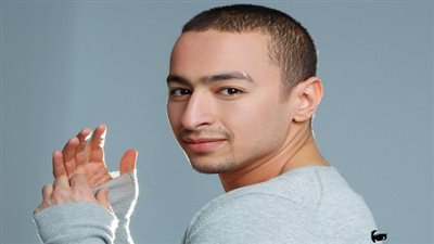 حمادة هلال لـ 9090 : أنا اهلاوى.. وأحترم نادى الزمالك