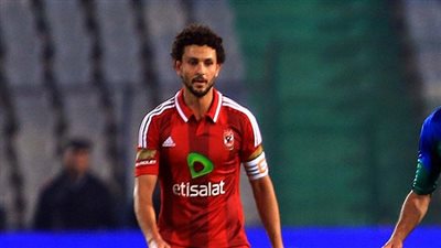 كلام نهائي.. نجمي الأهلي يغيبا عن موقعة القطن الكاميروني