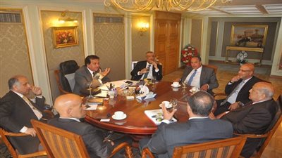 عبد الغفار: تفعيل دور المجتمع المدني في تدريب طلاب الجامعات 