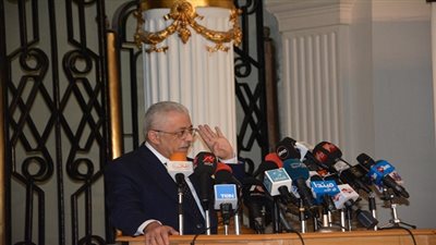 شوقى خلال إعلان نتيجة الثانوية العامة.. نهنئ جموع الأسر والطلاب وشركاء العملية التعليمية في نجاح امتحانات الثانوية العامة لعام 2017 باقتدار وبكفاءة عالية جدا