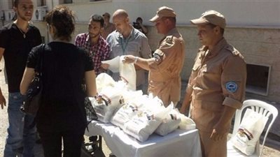 سوريا: وصول أول قافلة مساعدات منذ يونيو لمنطقة محاصرة بحمص