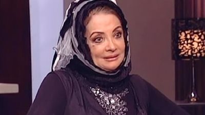 أسباب إعتزال الفنانة شهيرة للفن.. التقصير مع الله 