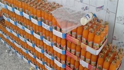 الصحة: ضبط 176 الف زجاجة عصير منتهي الصلاحية بإحدى المصانع بالسادس من أكتوبر