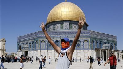 تحرك هام من رئيس فلسطين إعتراضًا على الوضع بالأقصى.. إقرا التفاصيل