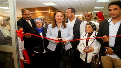 غادة والي تفتتح معرض ديارنا بالرصافة في الاسكندرية