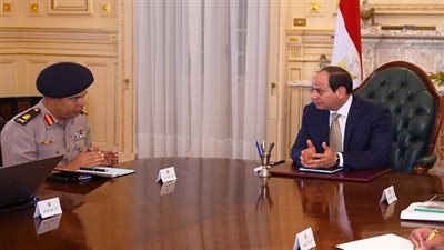 السيسي يجتمع مع قائد المنطقة الشمالية العسكرية