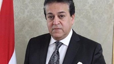وزير التعليم العالي يعلن العمل على إنشاء أول جامعة تكنولوجية لإحداث نقلة بالتعليم الفني المصري