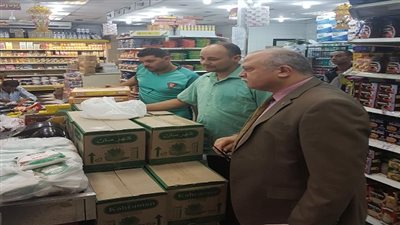 رئيس القابضة للصناعات الغذائية: توفير 140 الف طن سكر و136 الف طن زيت طعام لصرف احتياجات التموينية لشهر اغسطس الجاري