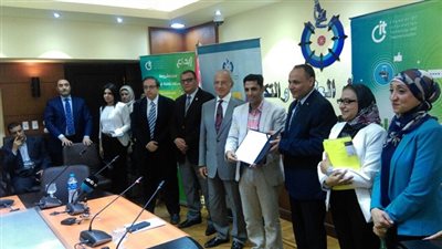 تسليم عقود احتضان لـ 7 شركات تكنولوجية ناشئة في 