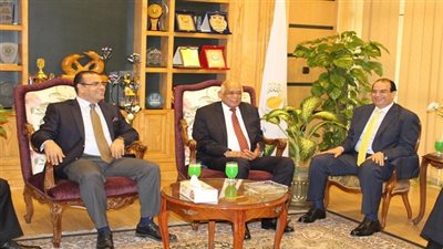 رئيس البرلمان: المنصورة تنافس الجامعات العالمية