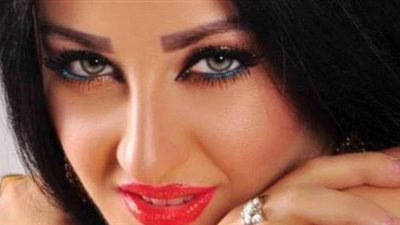 أول تعليق لصافيناز على وفاة الراقصة غزل.. ماذا قالت؟