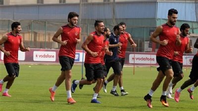 21 لاعبا في مران الأهلي استعدادا لمواجهة المصري