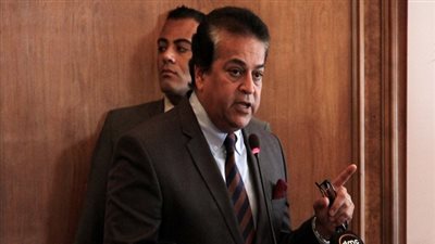 وزيرا التعليم العالى والإسكان يتفقدان منطقة جامعة العلمين