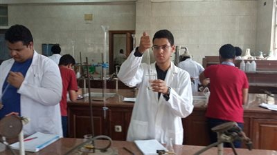 التعليم تعد الطلاب للمشاركة فى اﻷولمبياد العربى الثامن فى الكيمياء بدولة الكويت