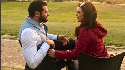 بالفيديو..عمرو يوسف يعلق على خبر القبض عليه برفقة زوجته كندة علوش